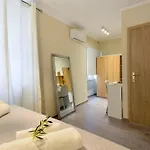 Island Suite, Old Town