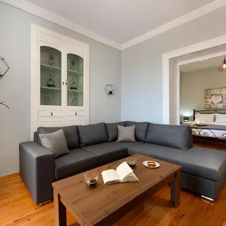 Island Suite, Old Town