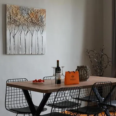 Island Suite, Old Town Apartament