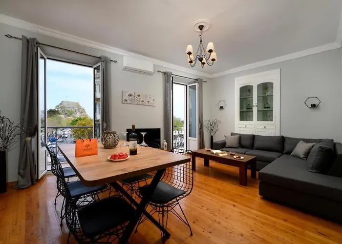 Island Suite, Old Town Apartamento Corfu (city)