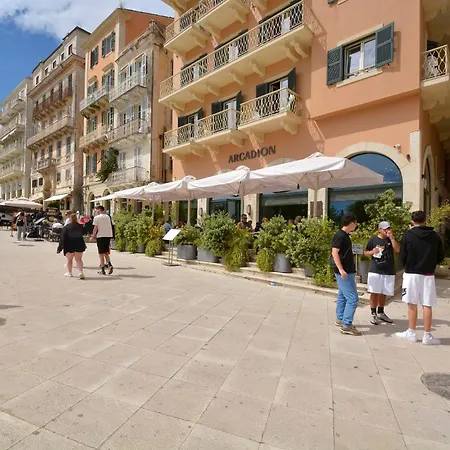 Island Suite, Old Town